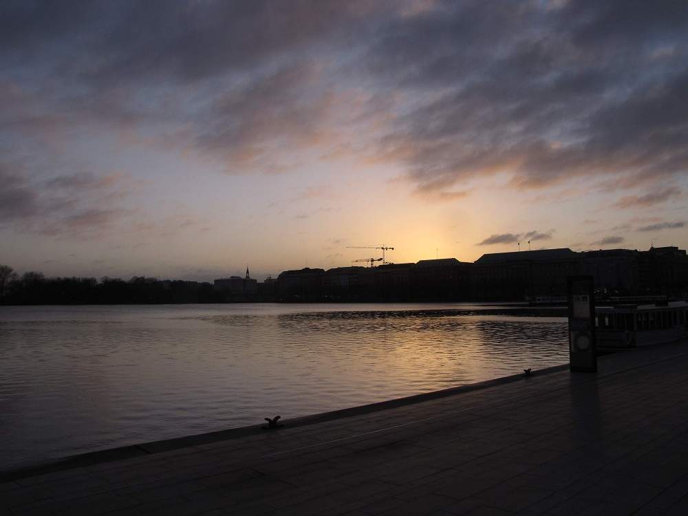 Fr�h an der Alster