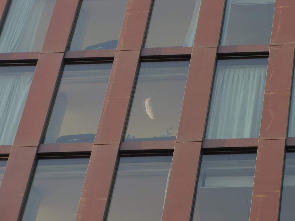 Empire Riverside Detail