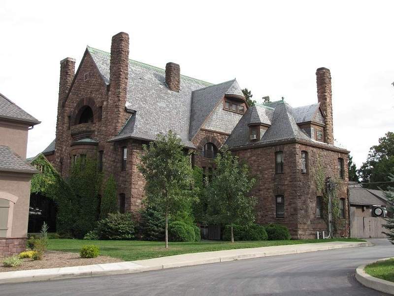 Belhurst Castle