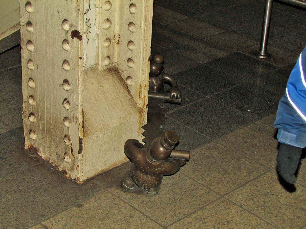 Subway 14th Street