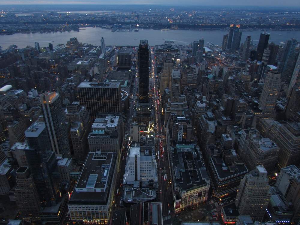 NYC ESB am ABend